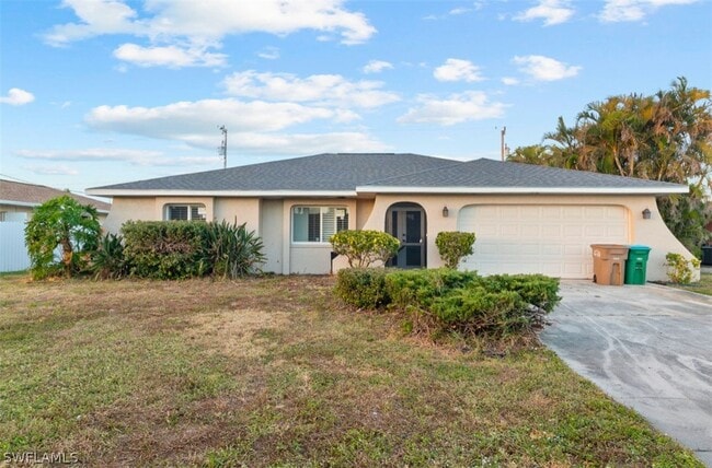 1311 SE 39th Terrace in Cape Coral, FL - Building Photo - Building Photo