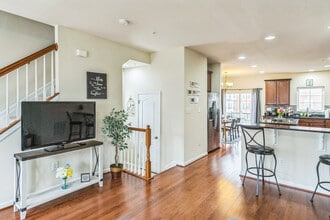 7980 Blue Stream Dr in Elkridge, MD - Building Photo - Building Photo