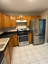 2607 Sheehan Ct, Unit 101 in Naperville, IL - Building Photo - Building Photo