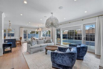 850 3rd St in New Suffolk, NY - Building Photo - Building Photo