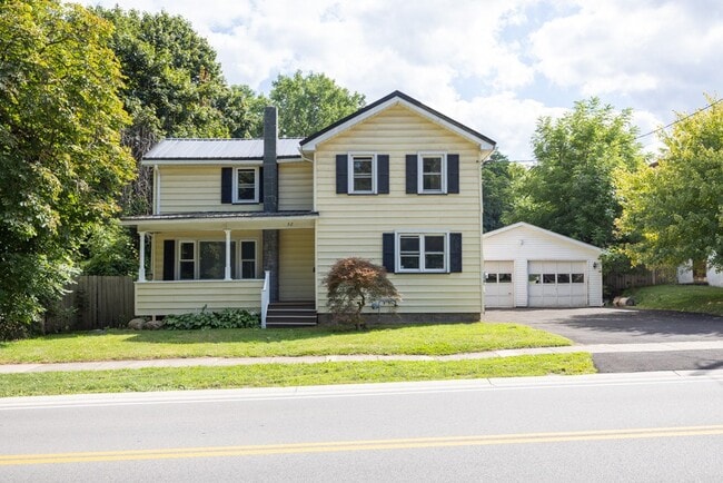 52 East Ave in Brockport, NY - Building Photo - Building Photo