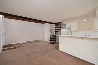 8103 NE 13th Ave in Vancouver, WA - Building Photo - Building Photo