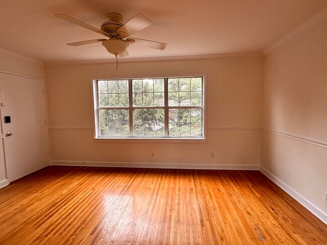 114 Crescent Ave, Unit A4 in Louisville, KY - Building Photo - Building Photo