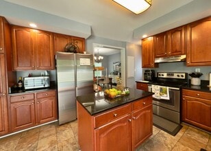 864 Ridgemont Dr in Louisa, VA - Building Photo - Building Photo