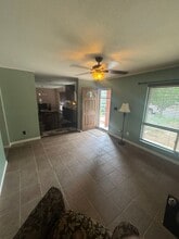 1052 E Apple Way in Flagstaff, AZ - Building Photo - Building Photo