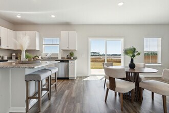 455 Navona Dr in Summerville, SC - Building Photo - Building Photo