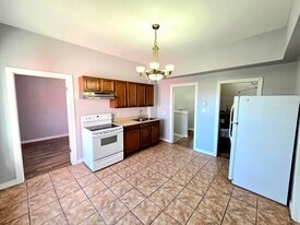 236 Guilford St in Saint John, NB - Building Photo