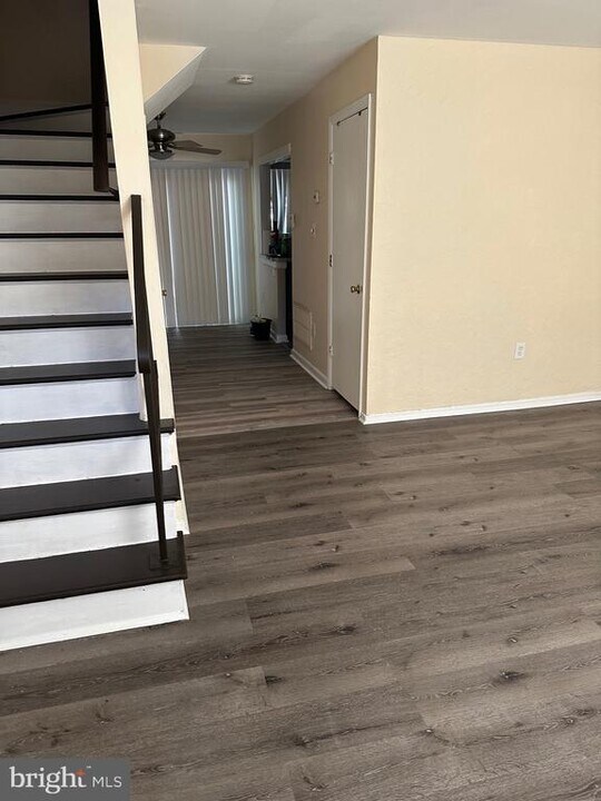 1123 Westview Terrace in Laurel, MD - Building Photo