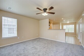 5521 Malmedy Rd in Houston, TX - Building Photo - Building Photo