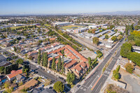 14809-14819 Downey Ave in Paramount, CA - Building Photo - Building Photo