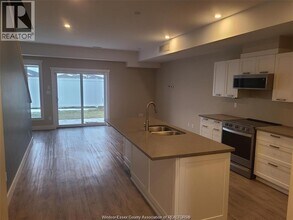 550 Sandison St in Windsor, ON - Building Photo - Building Photo