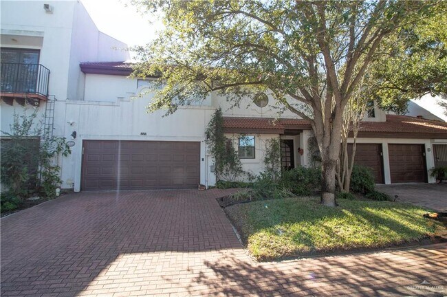 28 E Tearose Ave in McAllen, TX - Building Photo - Building Photo