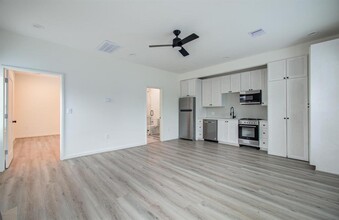 4008 Navigation Blvd in Houston, TX - Building Photo - Building Photo