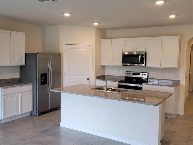 17419 Harvest Moon Way in Bradenton, FL - Building Photo - Building Photo