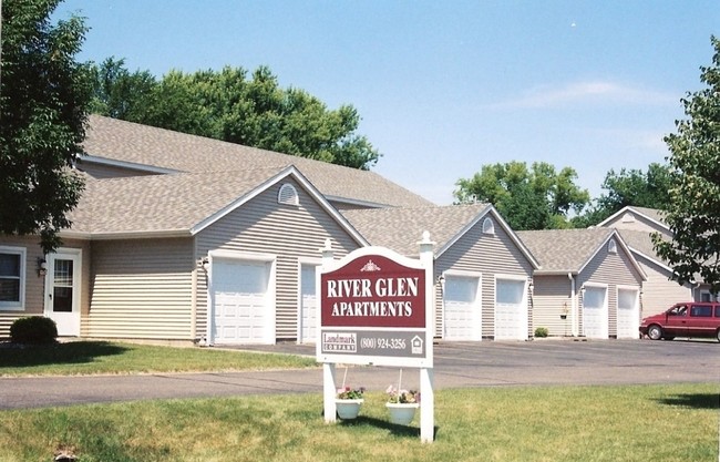 River Glen Apartments