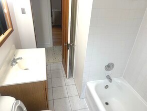 5848 N Moody Ave in Chicago, IL - Building Photo - Building Photo