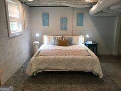 1558 Womack Rd in Dunwoody, GA - Foto de edificio - Building Photo