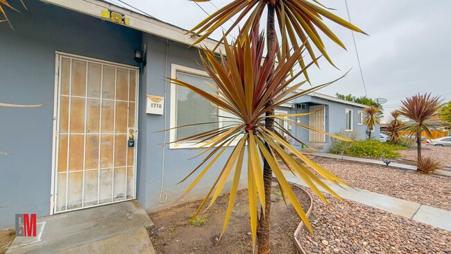 1704-1712 B Avenue in National City, CA - Building Photo - Interior Photo