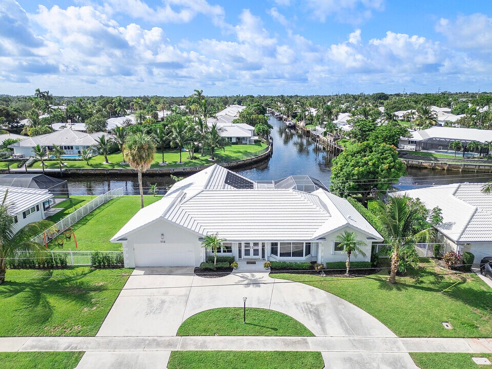 772 Apple Tree Ln in Boca Raton, FL - Building Photo