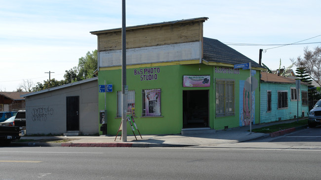 1444 E 67th St in Los Angeles, CA - Building Photo - Building Photo