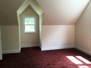 2130 Hunterbrook Rd in Yorktown Heights, NY - Building Photo - Building Photo