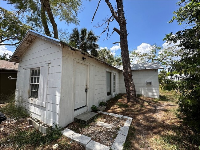 property at 2131 Canal St