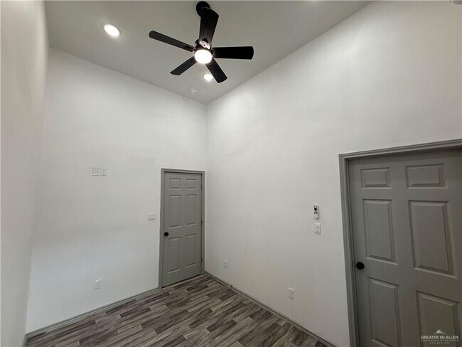 3 Miller Ave in Mission, TX - Building Photo - Building Photo