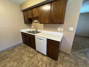 1800 Knox St in Lincoln, NE - Building Photo - Building Photo