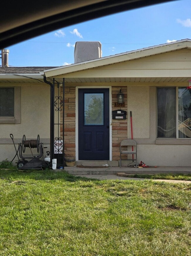 3723 Kewanee Dr in West Valley City, UT - Building Photo - Building Photo