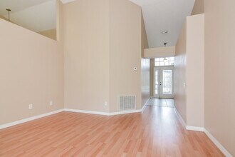 10408 Hallmark Blvd in Riverview, FL - Building Photo - Building Photo