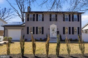 6314 Barrs Ln in Seabrook, MD - Building Photo