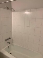 704 SW 16th Ave-Unit -2 in Fort Lauderdale, FL - Building Photo - Building Photo