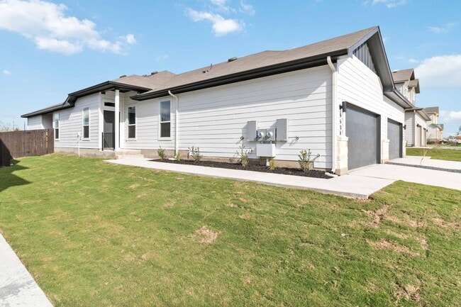 429-429 Nespral Dr in San Antonio, TX - Building Photo - Building Photo