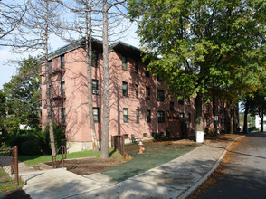 Port Chester Housing Authority in Port Chester, NY - Foto de edificio - Building Photo