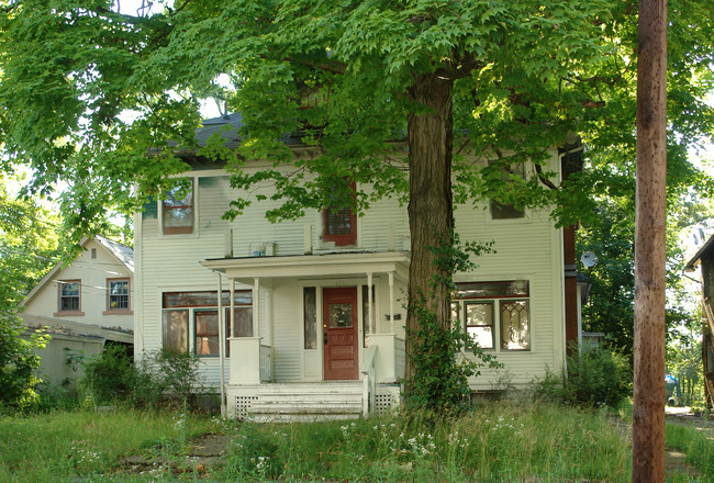 849 Pennsylvania Ave in Youngstown, OH - Building Photo - Building Photo