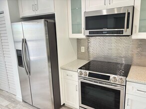 1629 Riverview Rd in Deerfield Beach, FL - Building Photo - Building Photo