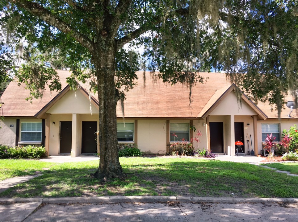 Magnolia Apartments in Longwood, FL - Building Photo