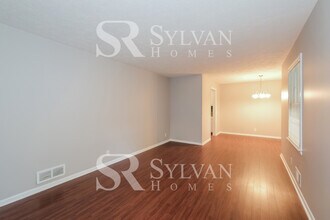 1369 White Oak St SE in Conyers, GA - Building Photo - Building Photo