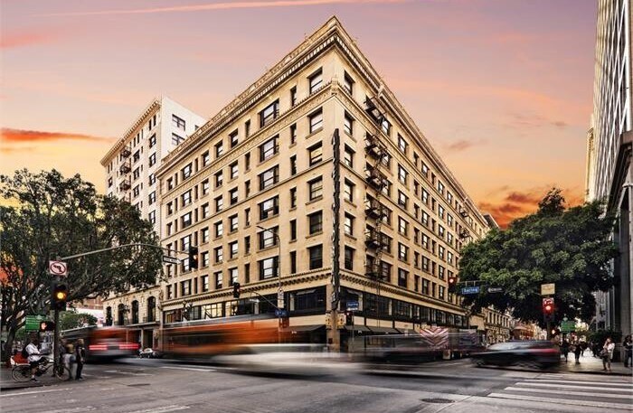 Hotel Alexandria in Los Angeles, CA - Building Photo