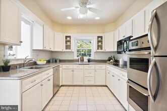 5508 Dorset Ave in Chevy Chase, MD - Building Photo - Building Photo