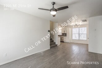 2205 NE 25th St in Oklahoma City, OK - Building Photo - Building Photo