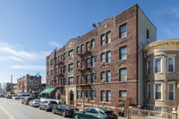 916 Brooklyn Ave in Brooklyn, NY - Foto de edificio - Building Photo