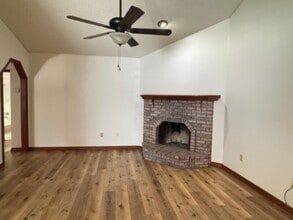 435 Blue Bird St in Apopka, FL - Building Photo - Building Photo