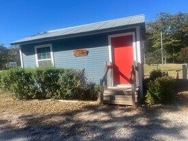 4455 County Rd 127 in Whitesboro, TX - Building Photo