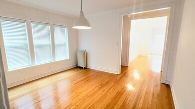 4011 N Avers Ave in Chicago, IL - Building Photo - Building Photo