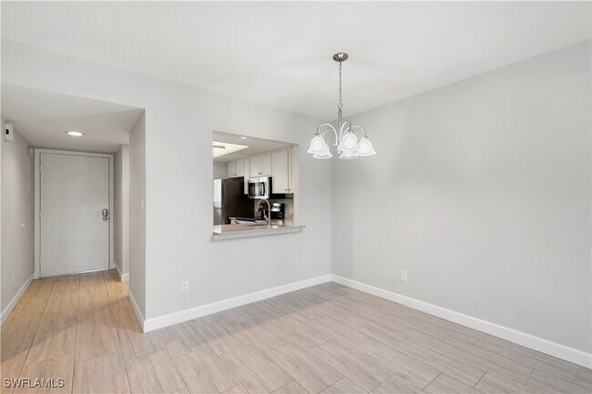 property at 1008 Manatee Rd