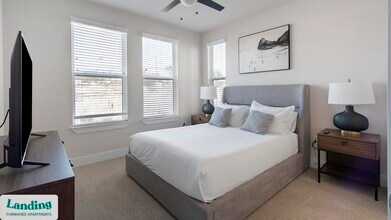 15950 Chase Hill Blvd, Unit 1301 in San Antonio, TX - Foto de edificio - Building Photo