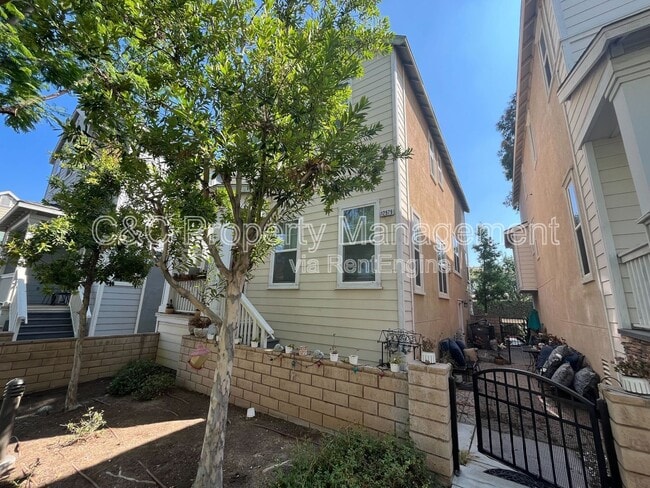 12979 New Haven Loop in Riverside, CA - Building Photo - Building Photo