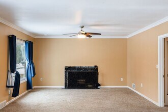 134 E 2nd S in Rexburg, ID - Building Photo - Building Photo