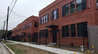 6819 Avenue C in Houston, TX - Building Photo